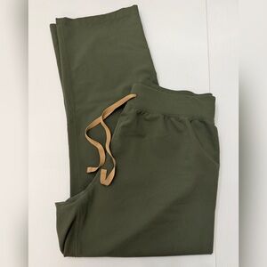 Figs High Waisted Livingston Basic Scrub Pants - XL